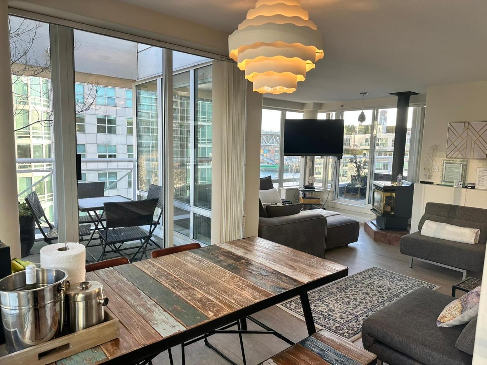 Penthouses Of Beach Ave Vancouver Luaran gambar